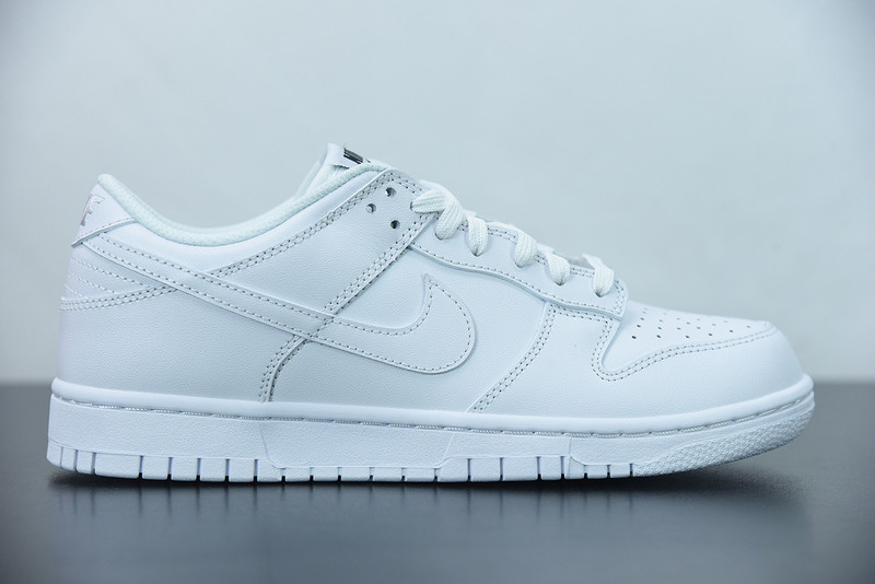 nike sb dunk low ''triple white'' dd1503-109