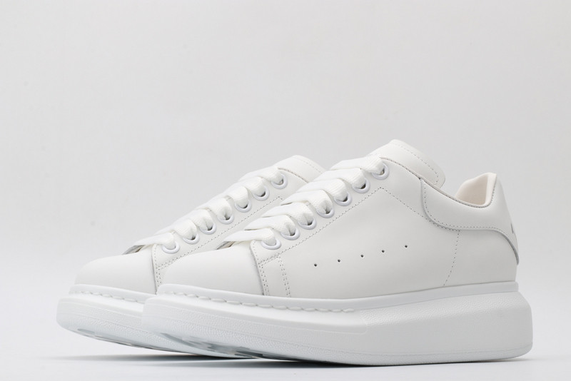 alexer mceen sneakers