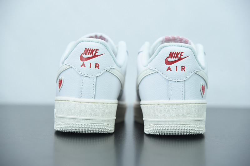nike air force 1 low valentines day（2021）dd7117-100