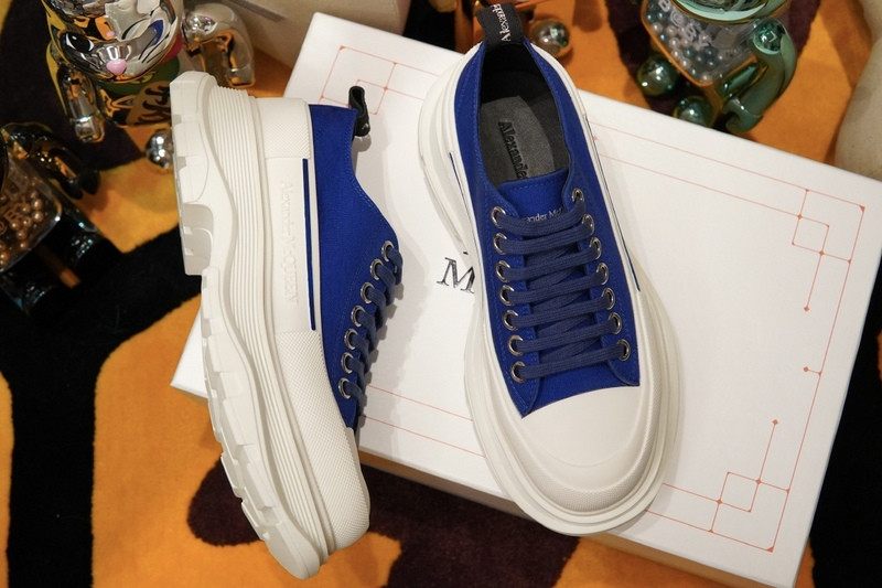 alexer mceen sneakers