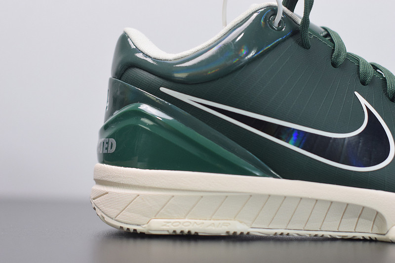 nike kobe 4 protro undefeated milwaukee bucks cq3869-301