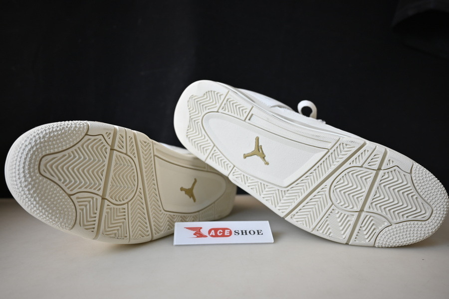 air jordan 4 sail metallic gold black aq9129-170