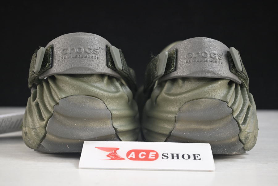 Cr*0*s pollex clog by salehe bembury cucumber 207393-309