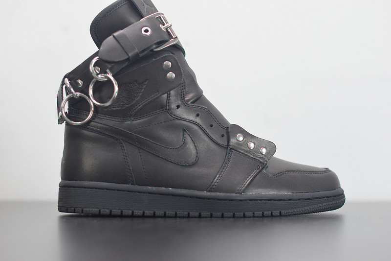 air jordan 1 retro high comme des garcons black cn5738-001