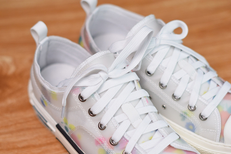 dio* b23 oblique low top sneakers t00853-1063