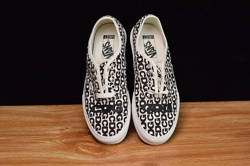 comme des garcons x authentic 