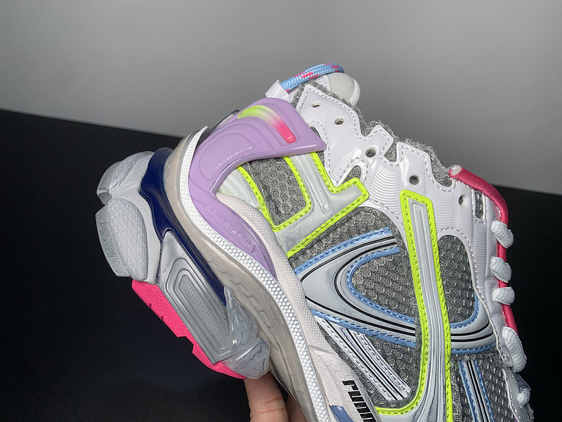 Ba*len*cia*ga runner sneaker