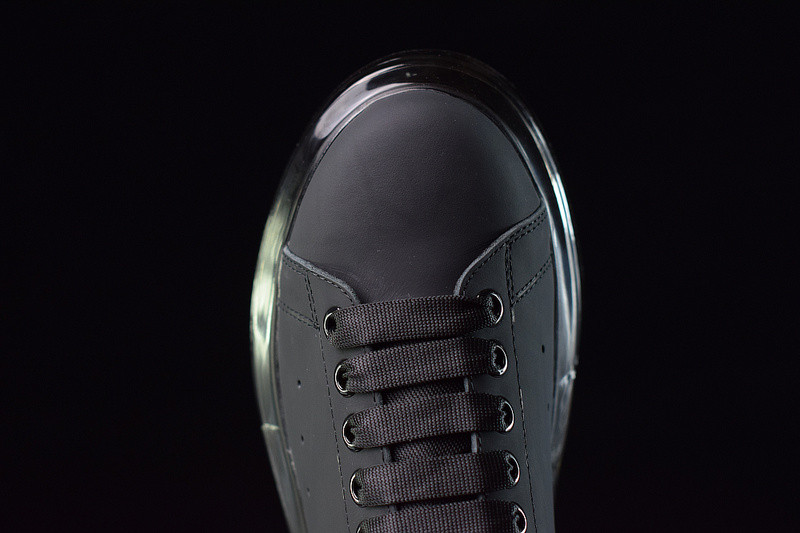 alexer mceen sneakers