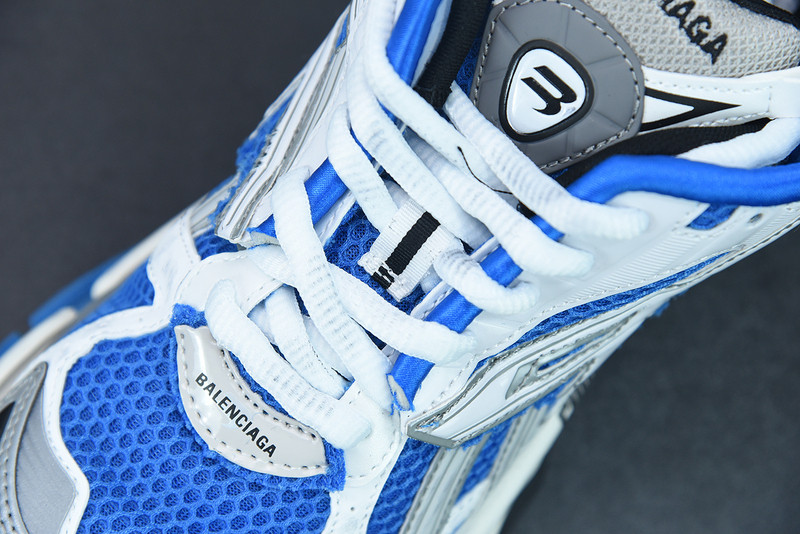 Ba*len*cia*ga runner sneaker