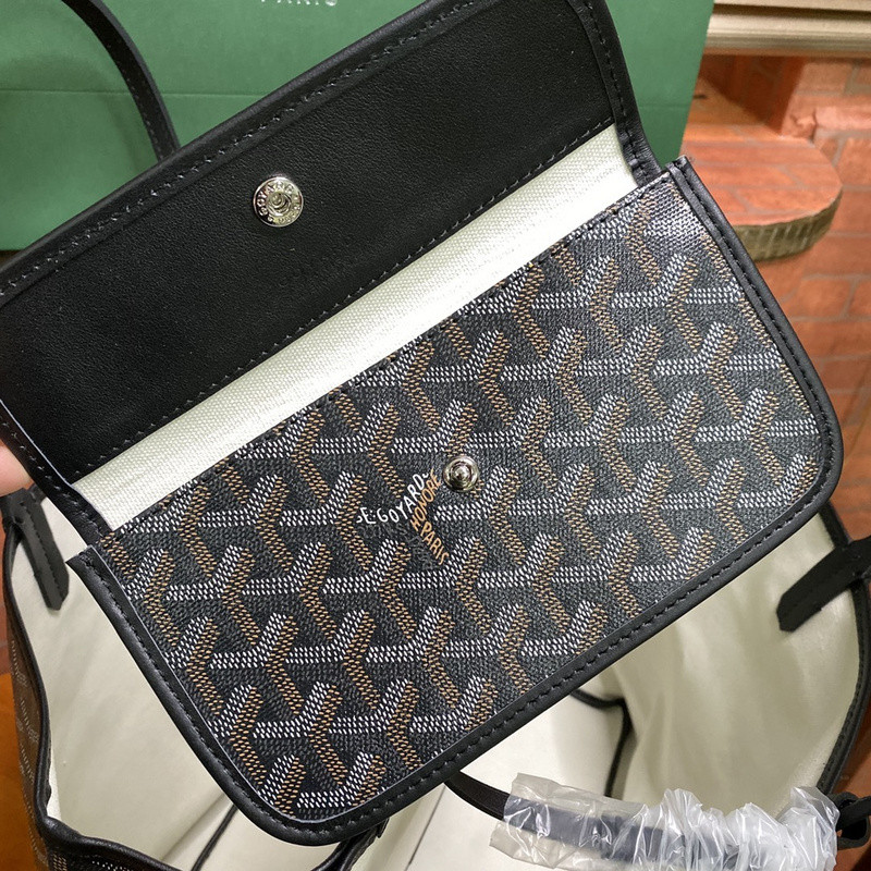 GOYARD PURSE