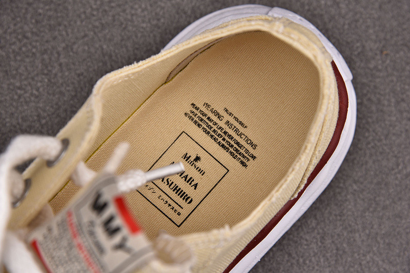 Ma*s*n mihara yasuhiro sneaker