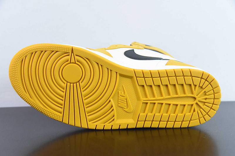 air jordan 1 high og "yellow ochre" dz5485-701