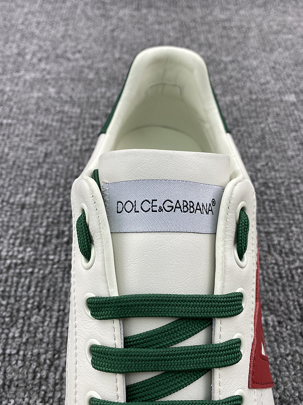 dg sneaker