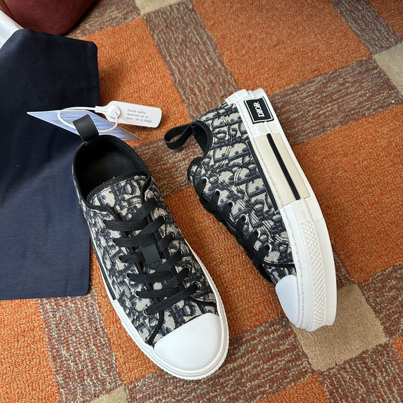 DIO* B23 LOW-TOP SNEAKERS IN OBLIQUE