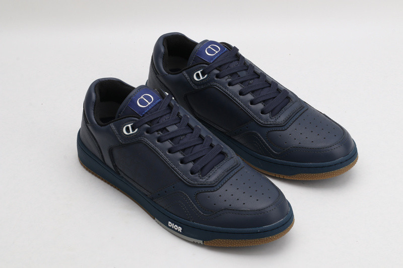 dio* sneaker