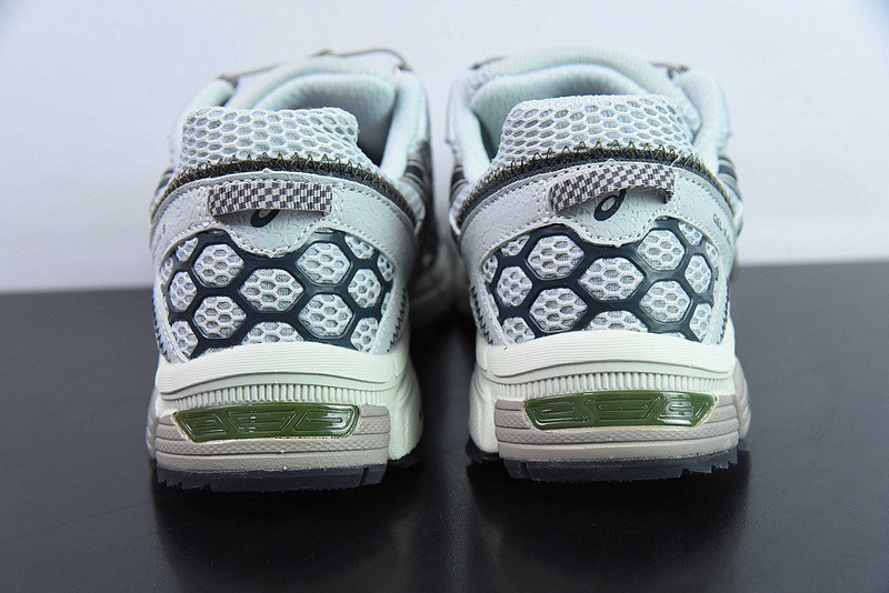 As*ic*s gel-kahana 8 