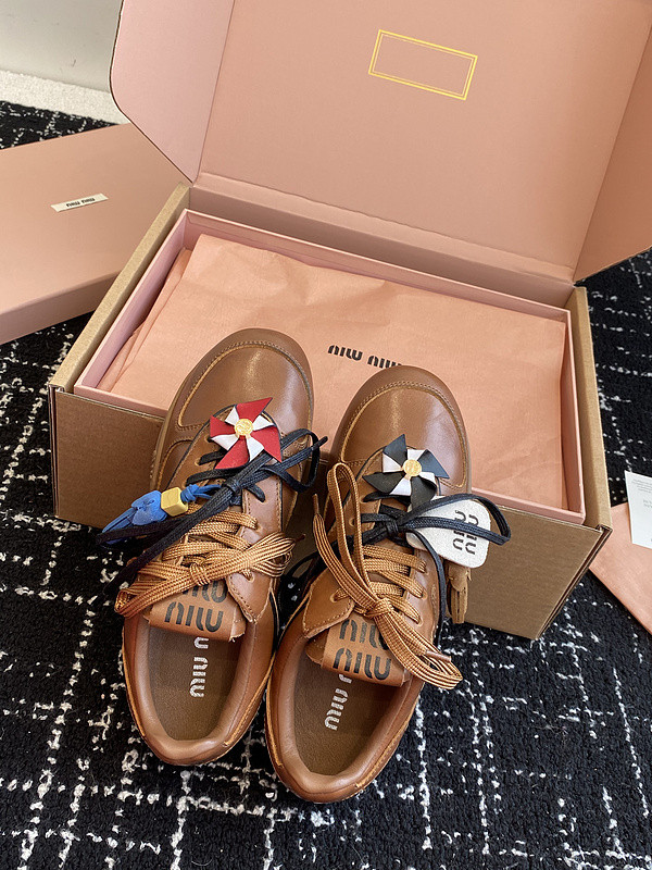 MIUMIU SNEAKER