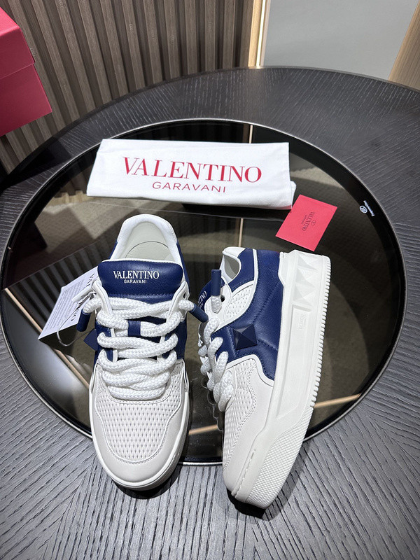 valentino sneaker