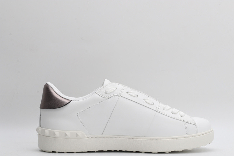 valentino garavani sneaker