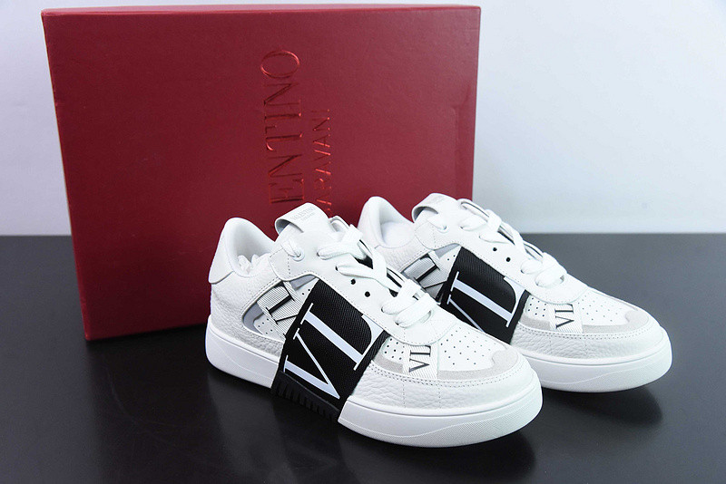 valentino sneaker