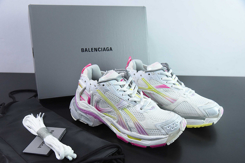 Ba*len*cia*ga runner sneaker