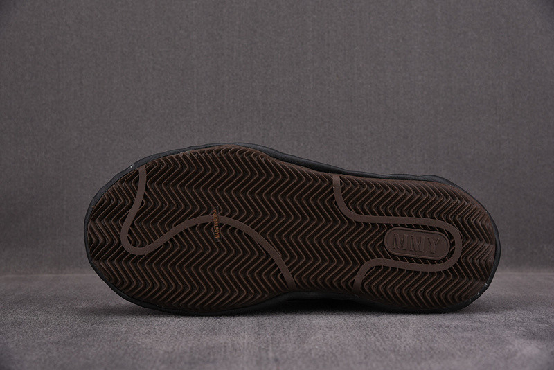 Ma*s*n mihara yasuhiro sneaker