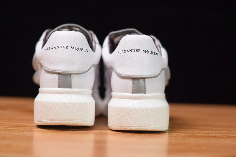 alexer mceen sneakers